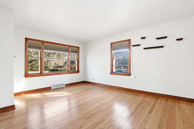 7351 W 127th Street, Palos Heights, IL 60463