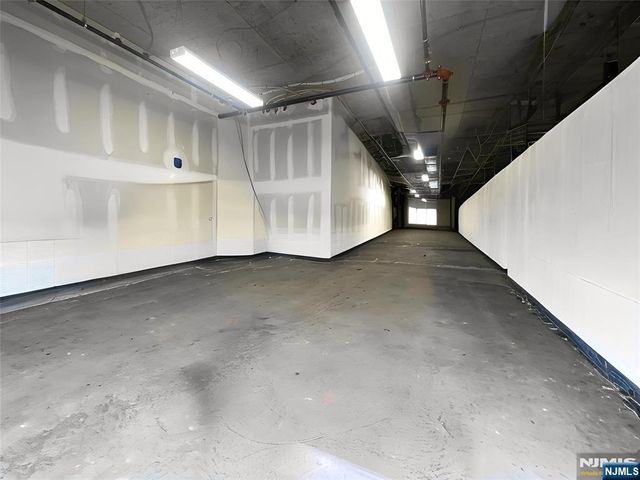 58 Union Street, Newark, NJ 07105