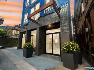 58 Union Street, Newark, NJ 07105