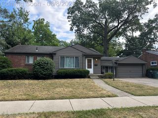 8501 NORTHFIELD Boulevard, Oak Park, MI 48237