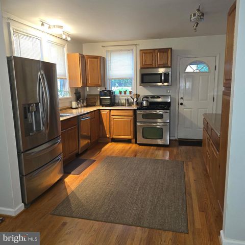212 PARK CIR, Elkton, MD 21921