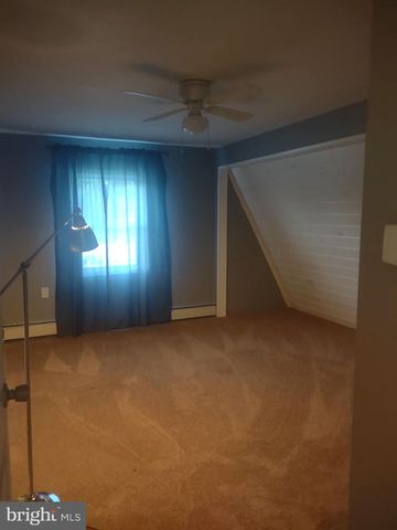212 PARK CIR, Elkton, MD 21921