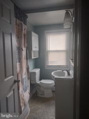 212 PARK CIR, Elkton, MD 21921