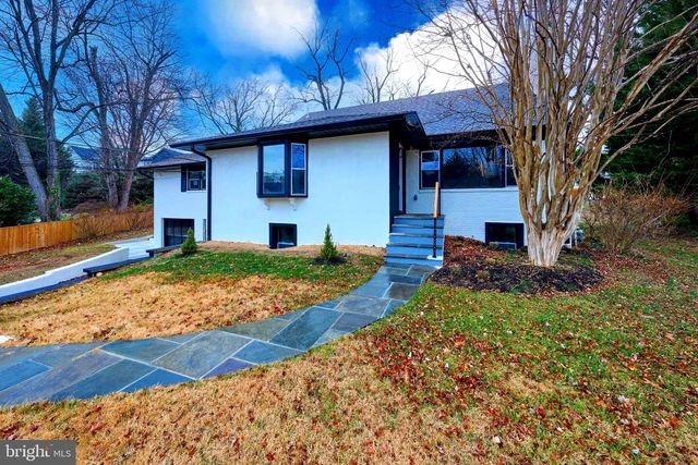 1904 LAMSON PL, Mclean, VA 22101