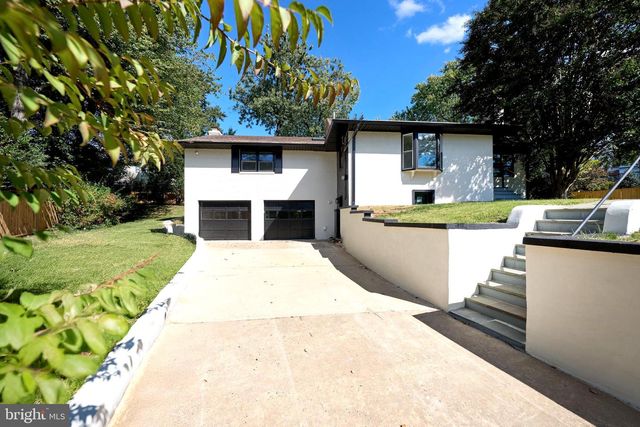 1904 LAMSON PL, Mclean, VA 22101