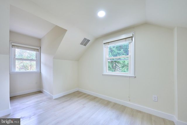 1904 LAMSON PL, Mclean, VA 22101