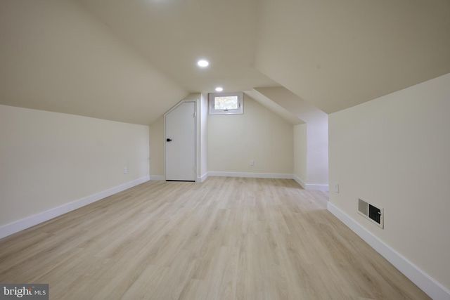 1904 LAMSON PL, Mclean, VA 22101