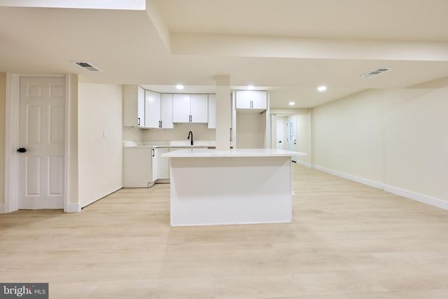 1904 LAMSON PL, Mclean, VA 22101