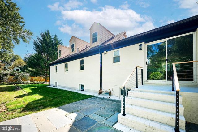 1904 LAMSON PL, Mclean, VA 22101