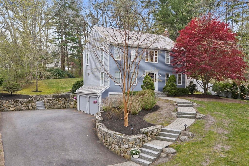 46 Fairways Edge Drive, Marshfield, MA 02050