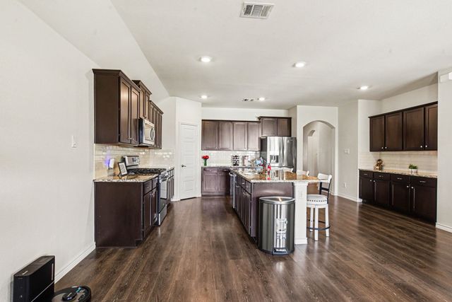 127 Longhorn Pass, Caddo Mills, TX 75135