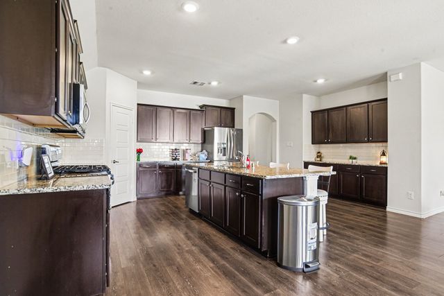 127 Longhorn Pass, Caddo Mills, TX 75135