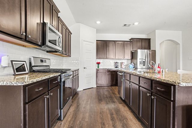 127 Longhorn Pass, Caddo Mills, TX 75135