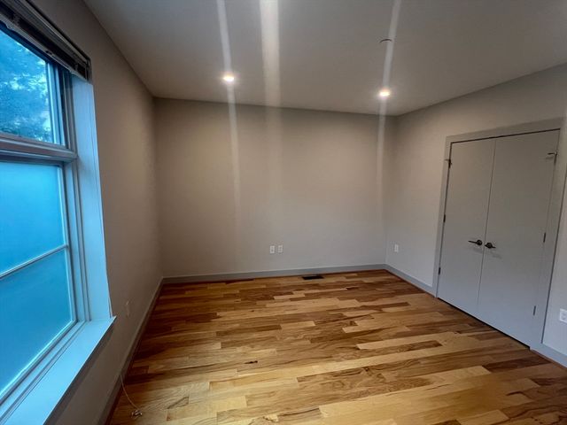 150 Adams Street 2, Newton, MA 02458