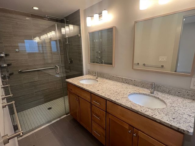 150 Adams Street 2, Newton, MA 02458