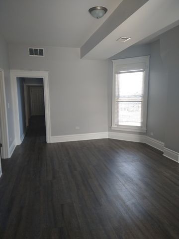 209 S Albany Avenue 1, Chicago, IL 60612