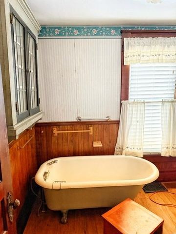 711 Mill Street, Mound City, MO 64470