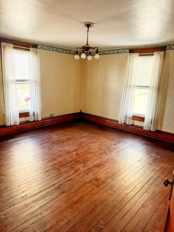 711 Mill Street, Mound City, MO 64470