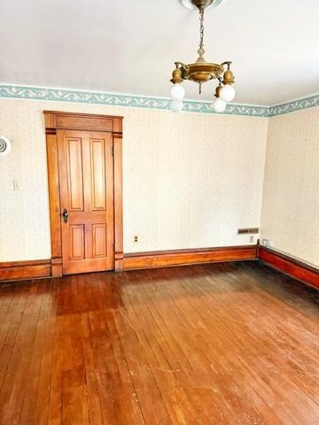 711 Mill Street, Mound City, MO 64470