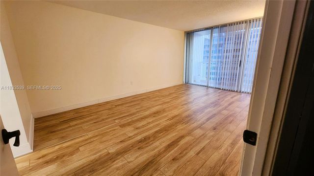 18051 Biscayne Boulevard 1705, Aventura, FL 33160