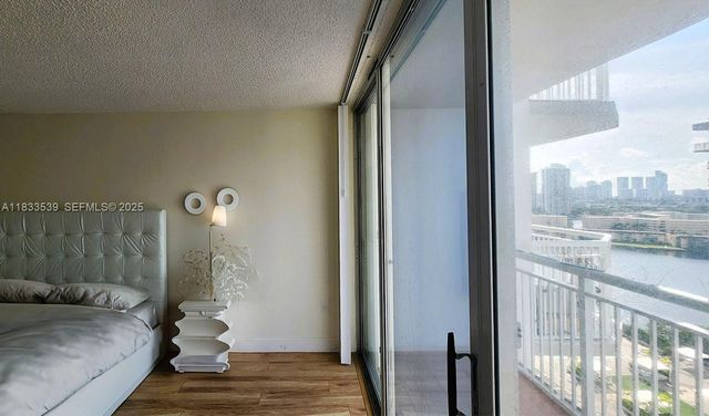 18051 Biscayne Boulevard 1705, Aventura, FL 33160