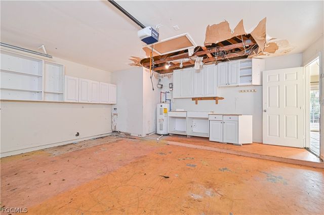 3501 38th ST SW, Lehigh Acres, FL 33976