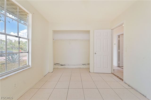 3501 38th ST SW, Lehigh Acres, FL 33976