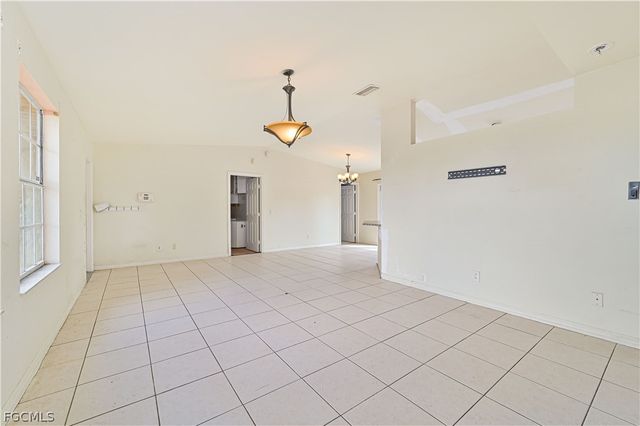 3501 38th ST SW, Lehigh Acres, FL 33976