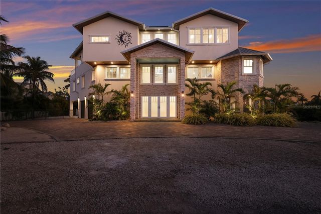 313 HAMMOCK CIRCLE, Anna Maria, FL 34216