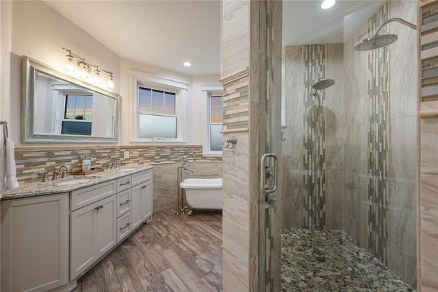 313 HAMMOCK CIRCLE, Anna Maria, FL 34216