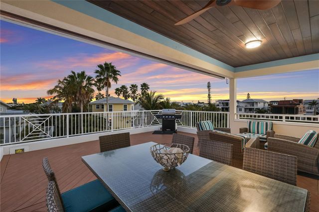 313 HAMMOCK CIRCLE, Anna Maria, FL 34216