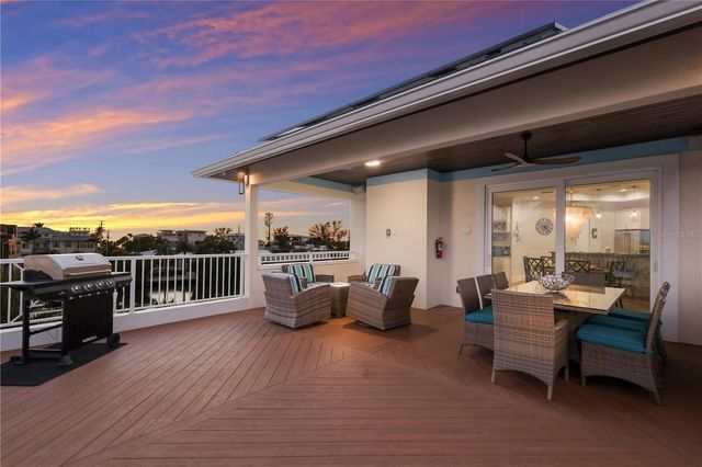 313 HAMMOCK CIRCLE, Anna Maria, FL 34216