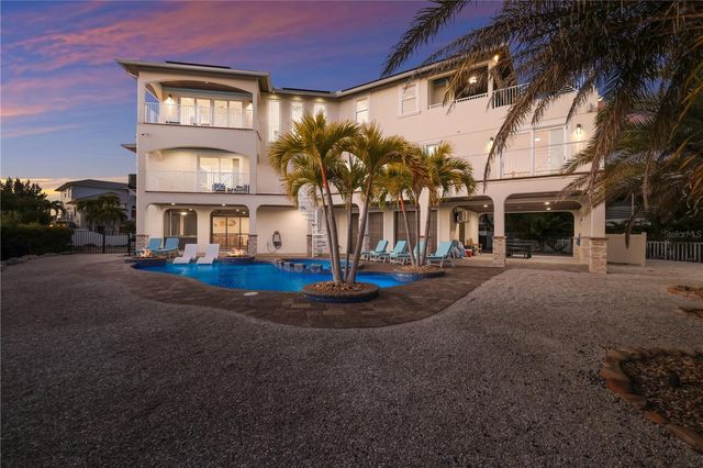 313 HAMMOCK CIRCLE, Anna Maria, FL 34216