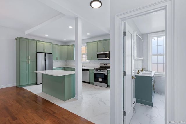 29 N. Third Street, Hudson, NY 12534
