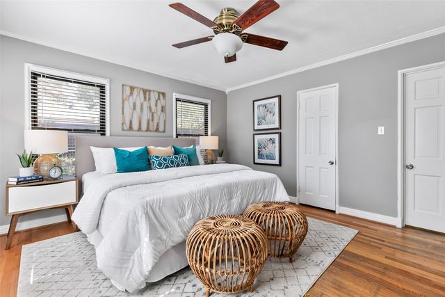 4206 Somerville Avenue, Dallas, TX 75206