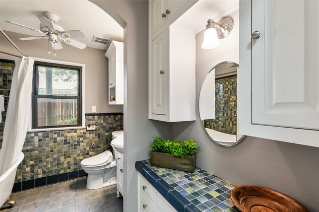 4206 Somerville Avenue, Dallas, TX 75206