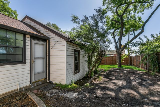 4206 Somerville Avenue, Dallas, TX 75206