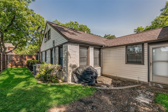 4206 Somerville Avenue, Dallas, TX 75206