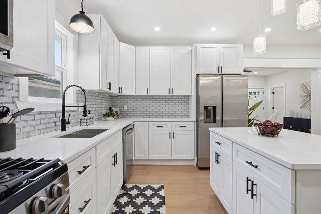 5959 Hyslop Place, Hammond, IN 46320