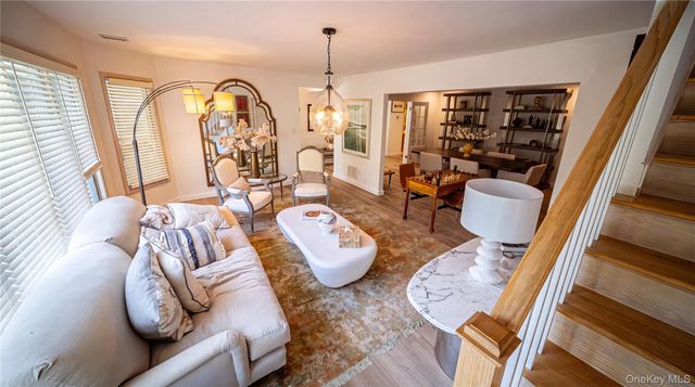 36 Breezy Drive, Sag Harbor, NY 11963