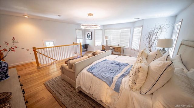 36 Breezy Drive, Sag Harbor, NY 11963