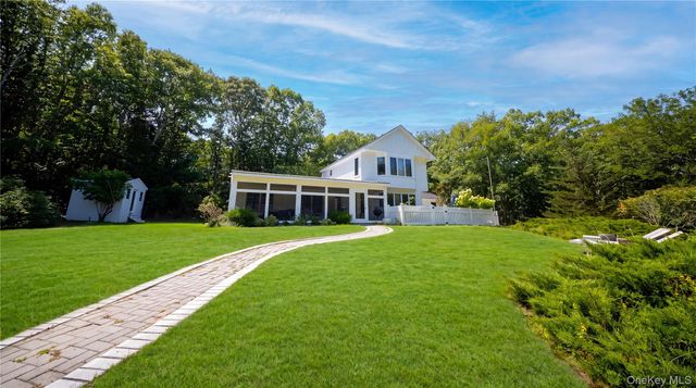 36 Breezy Drive, Sag Harbor, NY 11963