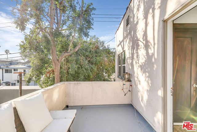 1603 N Harvard Boulevard, Los Angeles, CA 90027