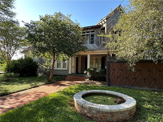 462 Atlantic St, Corpus Christi, TX 78404