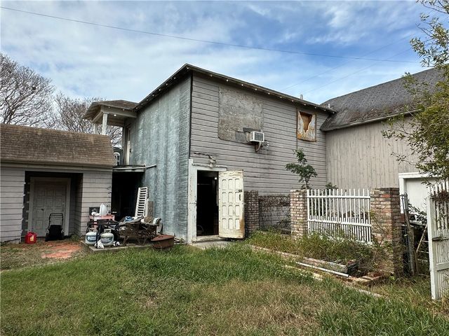 462 Atlantic St, Corpus Christi, TX 78404