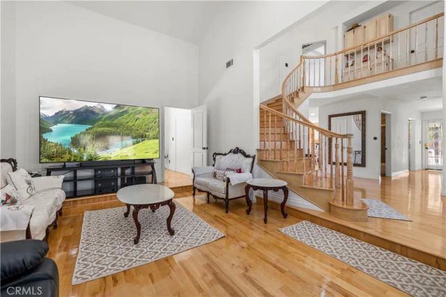 21326 Romar Street, Chatsworth, CA 91311