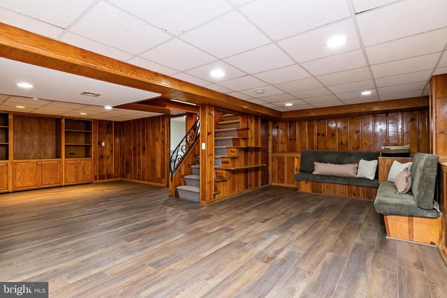 1636 W HIGH ST, Haddon Heights, NJ 08035