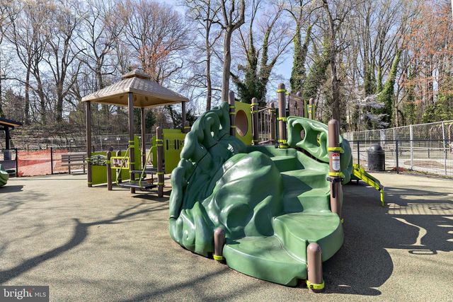 1636 W HIGH ST, Haddon Heights, NJ 08035