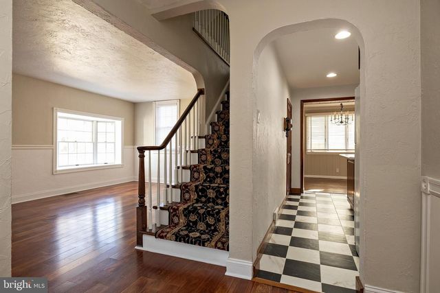 1636 W HIGH ST, Haddon Heights, NJ 08035
