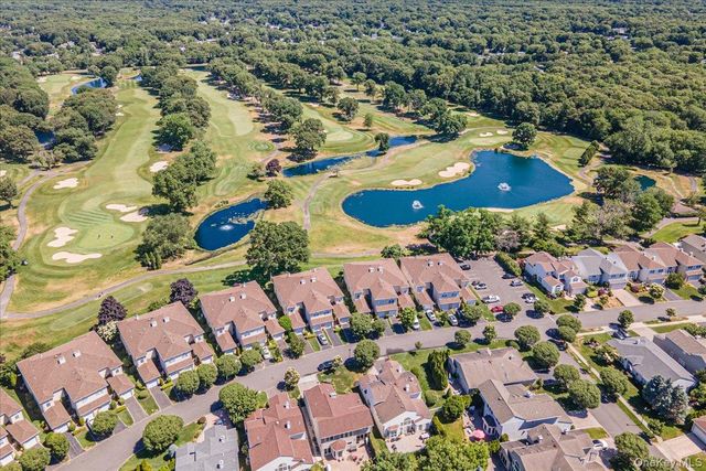 10 Windwatch Drive, Hauppauge, NY 11788